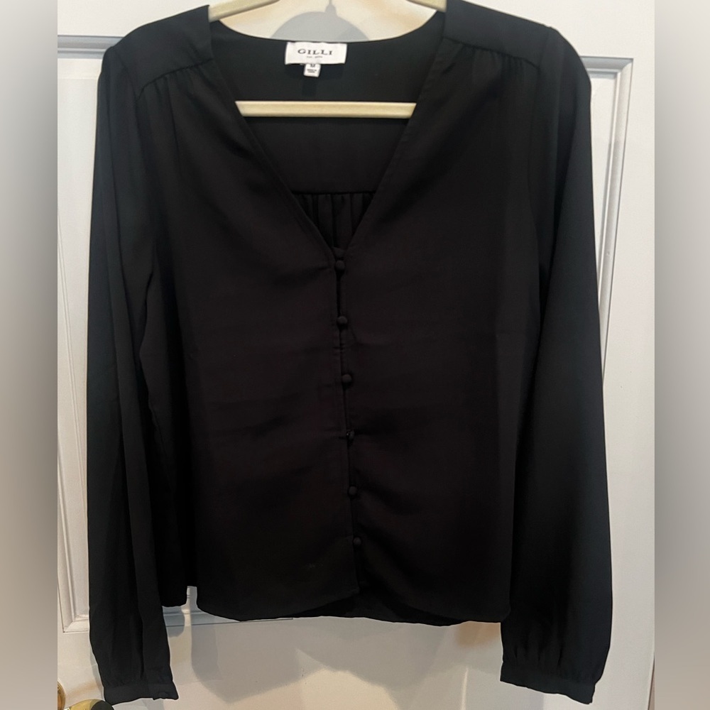🌼Gilli black button down loose blouse